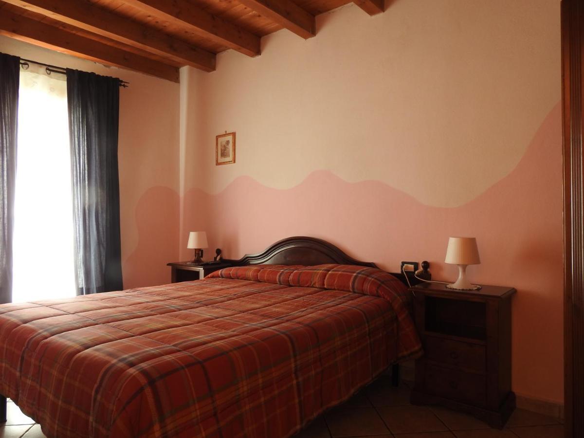Affittacamere "La Lanterna Delle Fate" Borghetto di Vara Exterior foto